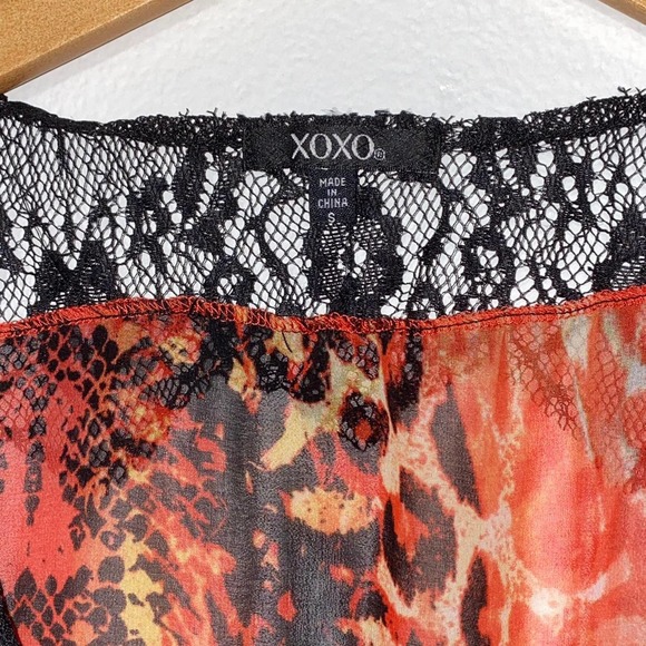 S NWT XOXO Sheer Snakeskin Lace Dolman Tie Front Cropped Bolero Top Blouse - Picture 4 of 6